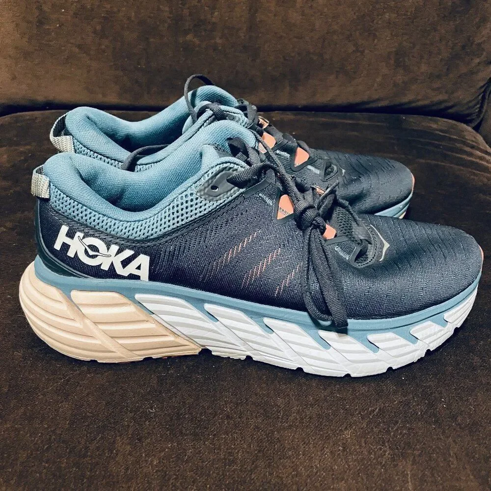HOKA ONE ONE GAVIOTA 3 WOMEN SZ9.5 B RUNNING SHOES BLUE near mint condition